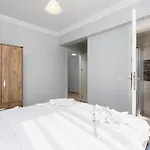 Ada 2